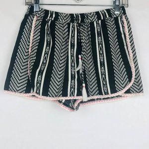 Fashion Web Tribal Print Shorts